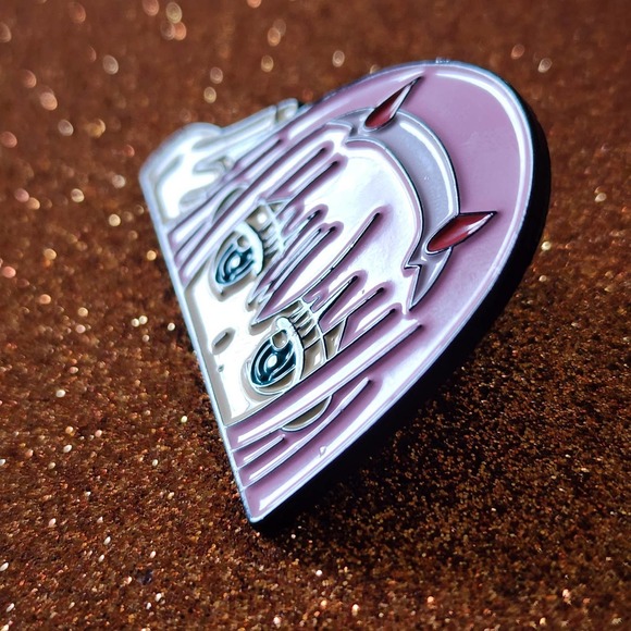 3/$20 Zero Two Middle Finger DARLING In The FRANXX Japan Anime Enamel Pin - Picture 3 of 3